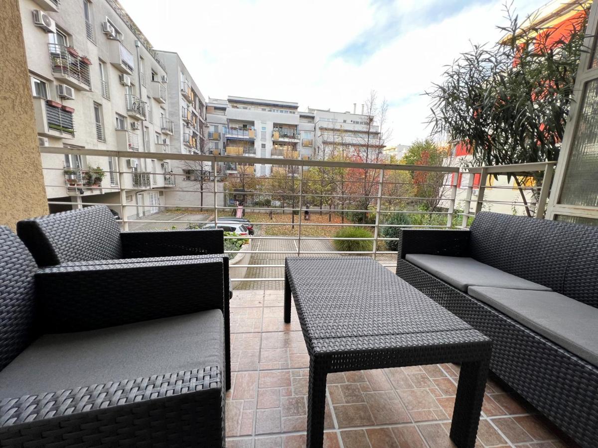 Center Budget Apartment Inside Free Parking Self Check-In Free Streaming Ac Balcony Βουδαπέστη Εξωτερικό φωτογραφία